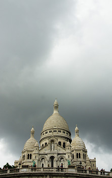 Basilique du Sacr�-Cœur ~ Church picture from Paris France.