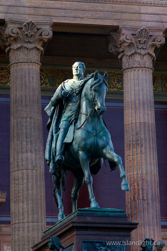   Statue photo