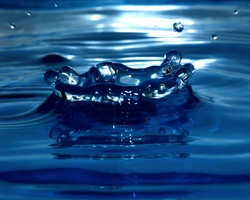 Splash -  Droplet photo