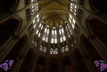 Cath�drale Saint-Pierre de Beauvais ~ Cathedral picture from Beauvais France.